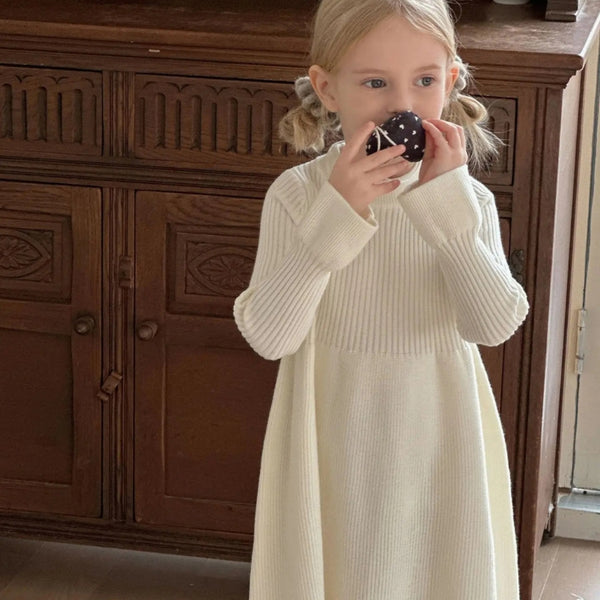 Robe pull fille elegante